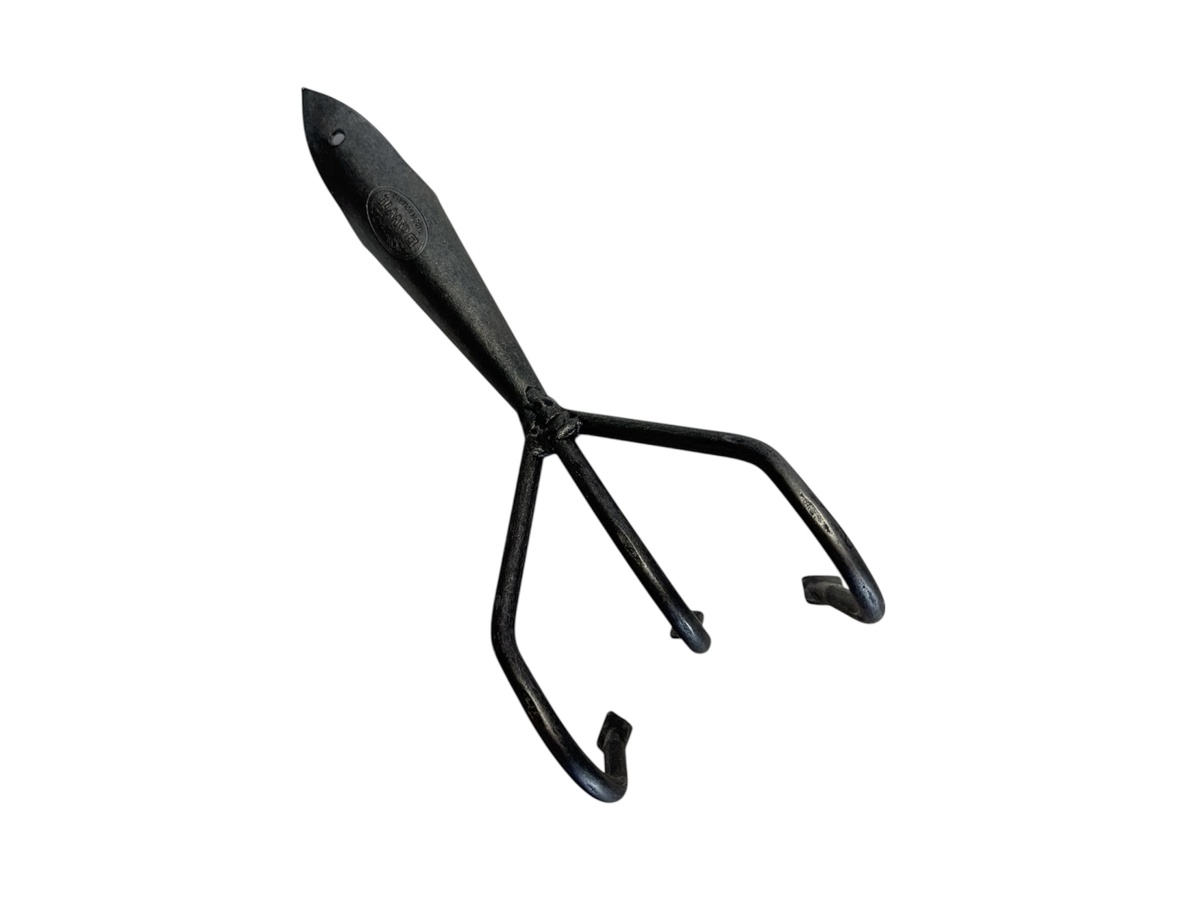 Cultivator with 3 forged tines (head only)